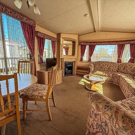 6 Berth Caravan In Hunstanton, Ideal For Seaside Holidays Ref 13004L Exterior foto