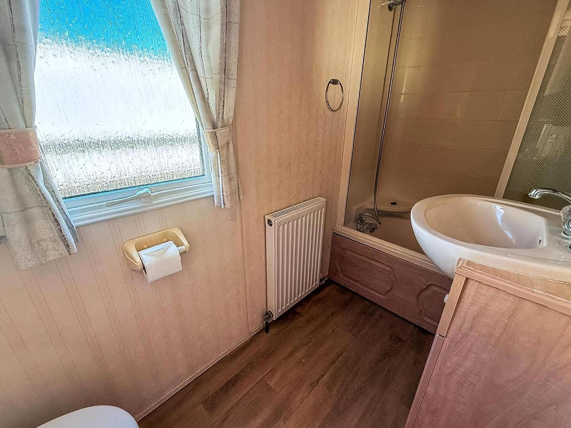 6 Berth Caravan In Hunstanton, Ideal For Seaside Holidays Ref 13004L Exterior foto